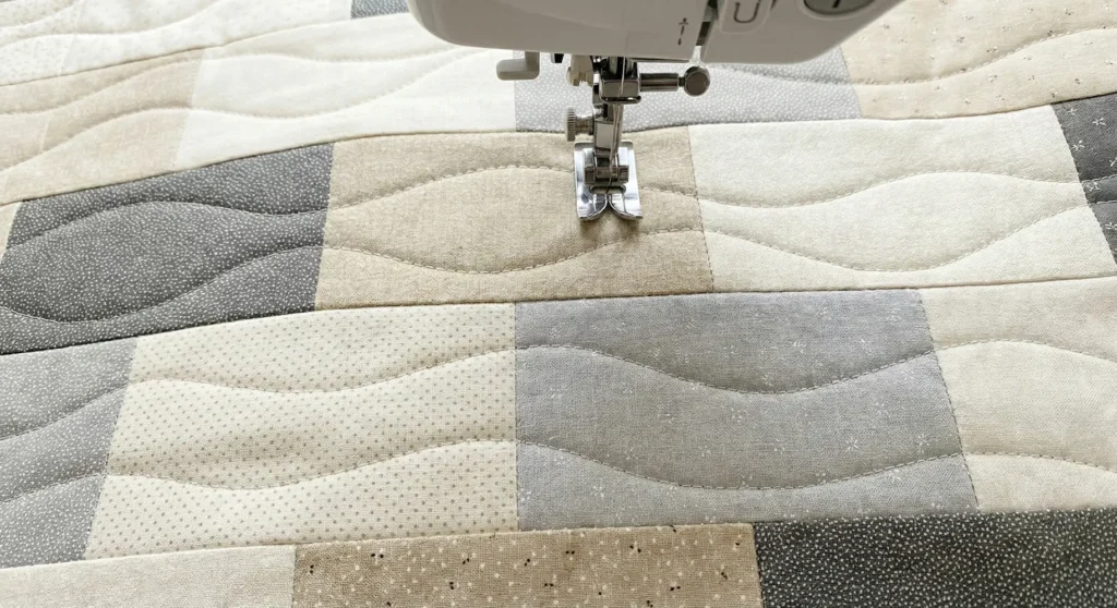 Cozy Neutral Patchwork Quilts for Small Farmhouse Bedrooms