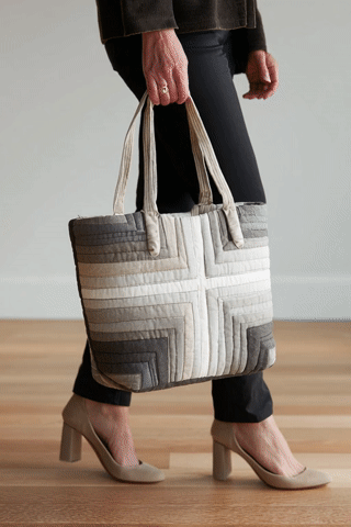Modern Log Cabin Quilt Block Tote Pattern