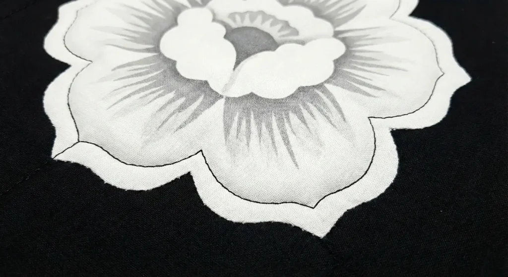 Monochrome Floral Quilt Designs for Elegant Bedrooms