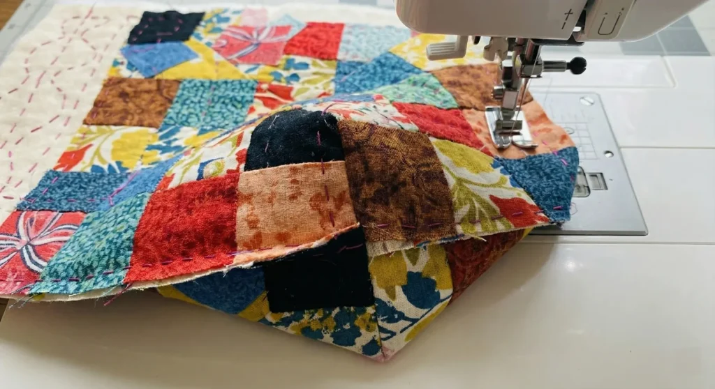 Patchwork Quilted Shopper for Boho Style with Tassel Details