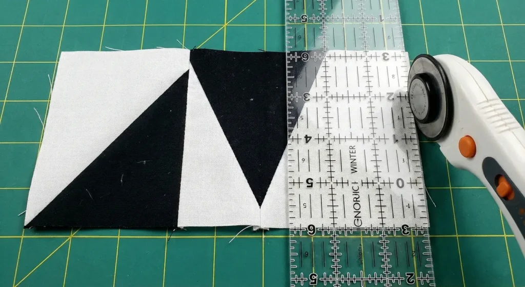 Scandinavian-Inspired Black and White Quilts for Cozy Modern Homes