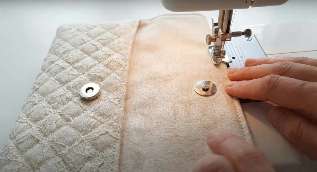 Vintage Lace Quilted Evening Clutch Pattern