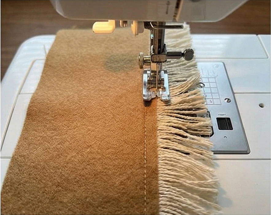 Boho Fringe Wool Quilts for Stylish Winter Layering