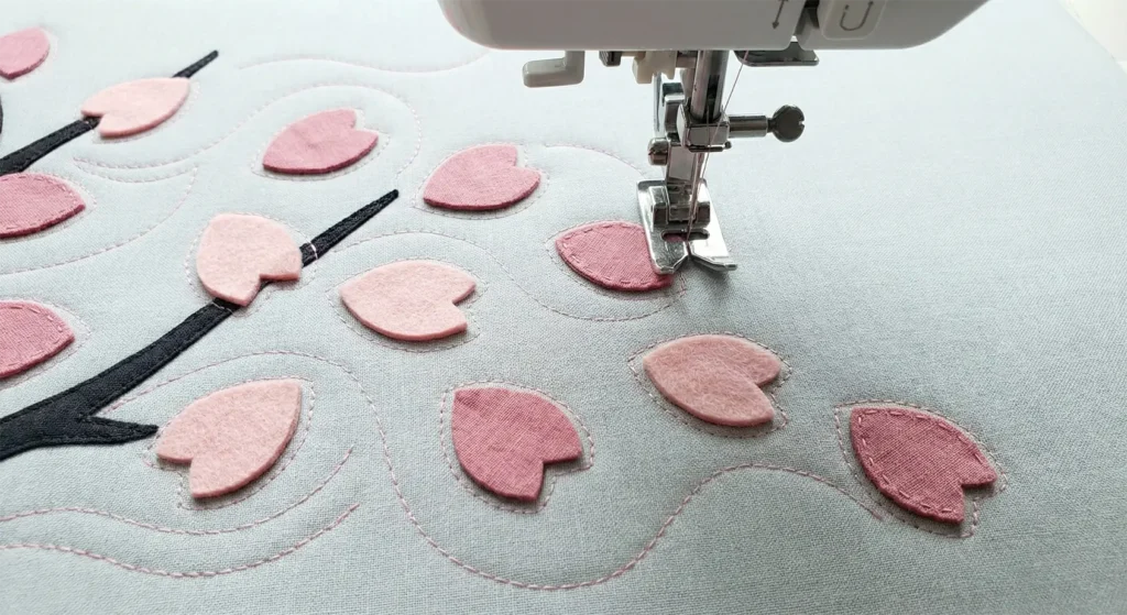 Cherry Blossom Sakura Appliqué Quilts for Spring Elegance