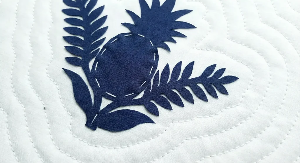 Classic Pineapple Hawaiian Quilt Patterns for Bed Covers and Runners