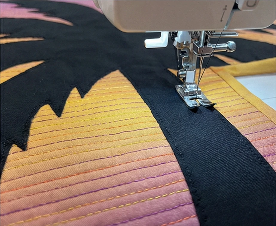 Island Sunset Hawaiian Quilt Design for Wall Hangings