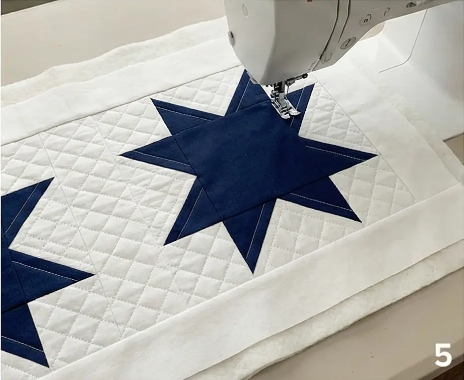Traditional Nordic Star Quilt for Table Runners